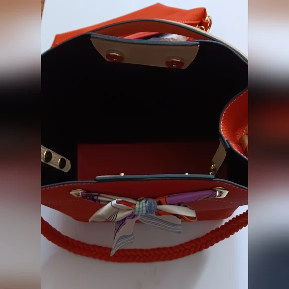 Hermes La Maison Orange Shoulder Bag Set - Picture 2 of 4